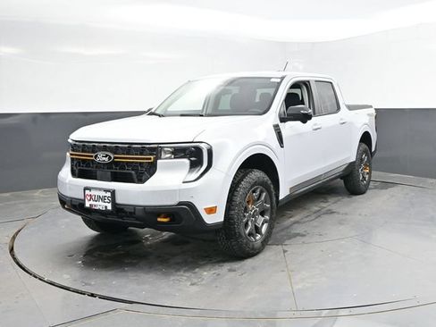 Used 2025 Ford Maverick Tremor AWD/4WD image 6