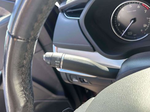 Used 2023 Cadillac XT4 Premium Luxury image 23