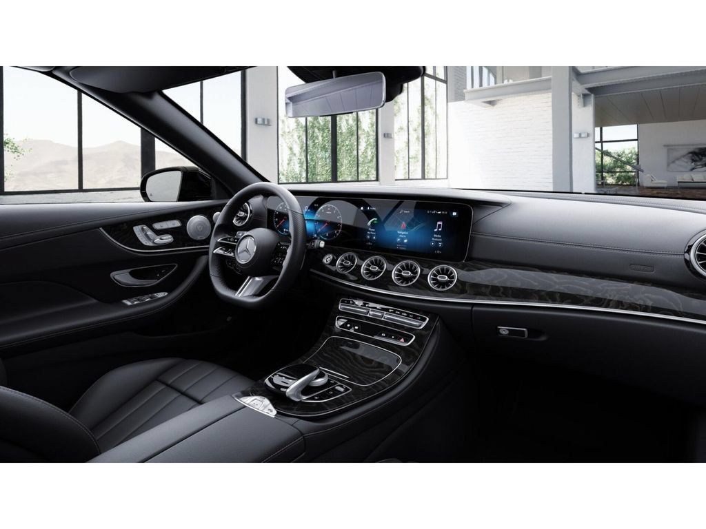 Used 2022 Mercedes-Benz E 450 Cabriolet image 6