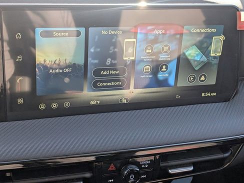 New 2026 Nissan Kicks SR image 15