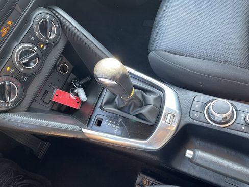 Used 2019 Toyota Yaris LE FWD image 21