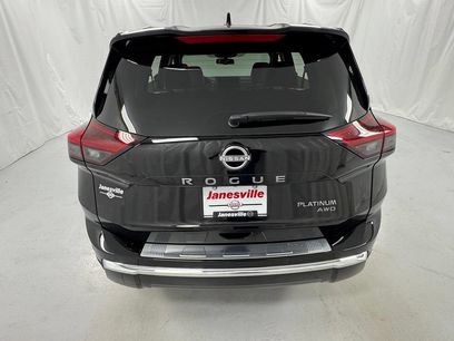 Certified 2026 Nissan Rogue Platinum w/ Platinum Premium Package