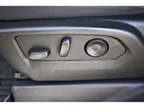 Used 2024 Chevrolet Silverado 1500 LT w/ Z71 Off-Road Package image 29