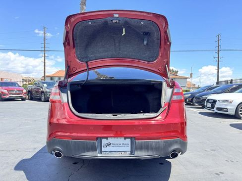 Used 2013 Ford Taurus Limited FWD image 23