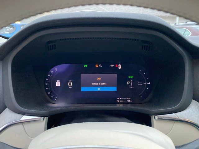 Used 2024 Volvo XC60 T8 Plus w/ Protection Package Premier AWD/4WD image 22