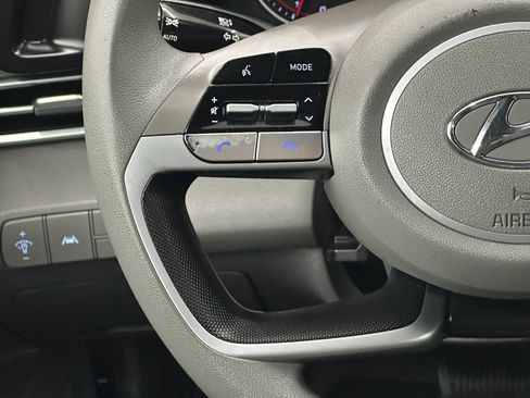 Used 2021 Hyundai Elantra SEL image 21