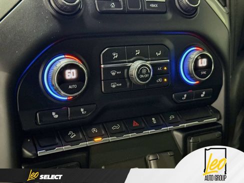 Used 2020 Chevrolet Silverado 1500 LT Trail Boss AWD/4WD image 18