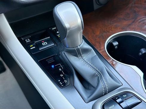 Used 2019 Lexus RX 350 FWD w/ Navigation Package image 29