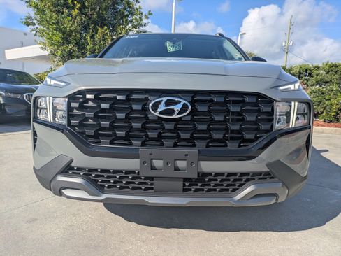 Used 2022 Hyundai Santa Fe XRT FWD image 9