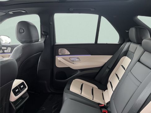 Certified 2025 Mercedes-Benz GLE 53 AMG 4MATIC image 25