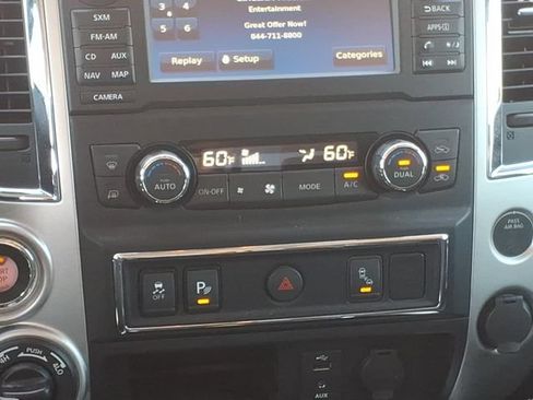 Used 2018 Nissan Titan PRO-4X AWD/4WD image 14