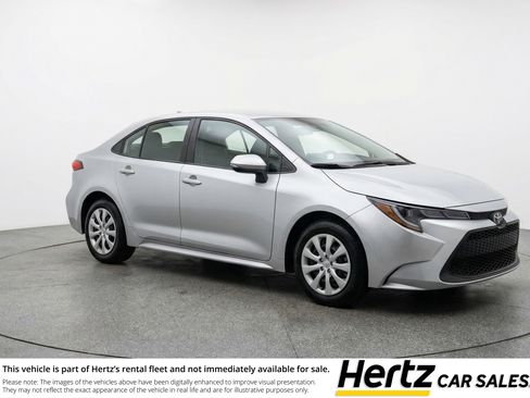 Used 2025 Toyota Corolla LE FWD image 1