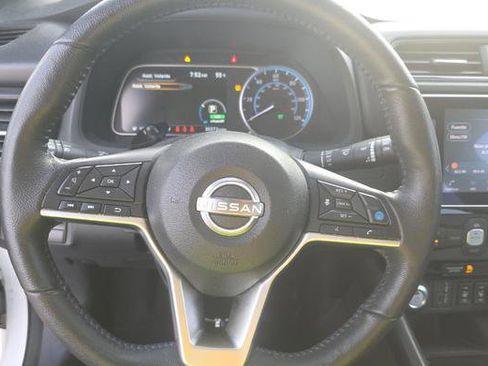 Used 2023 Nissan Leaf SV Plus image 7