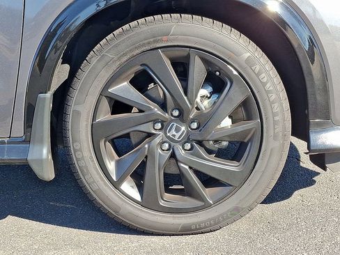 Used 2022 Honda HR-V Sport image 8