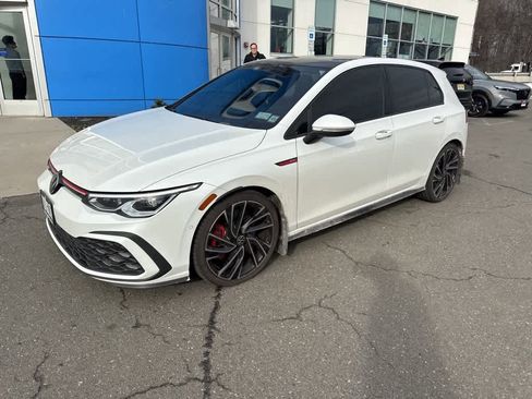 Used 2024 Volkswagen GTI Autobahn image 11