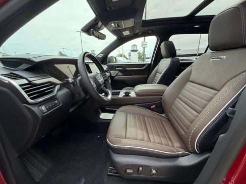 New 2026 GMC Acadia Denali Ultimate AWD/4WD image 4