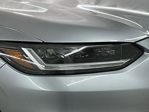 Certified 2026 Honda HR-V LX image 32