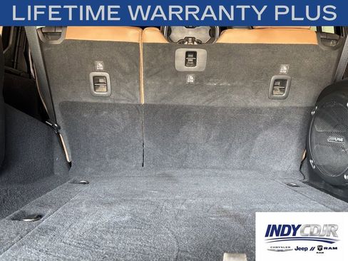 Used 2020 Jeep Wrangler Unlimited Rubicon AWD/4WD image 11