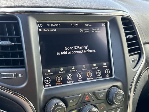 Used 2018 Jeep Grand Cherokee High Altitude image 15