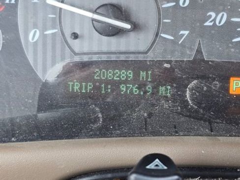 Used 2005 Buick Park Avenue FWD image 17