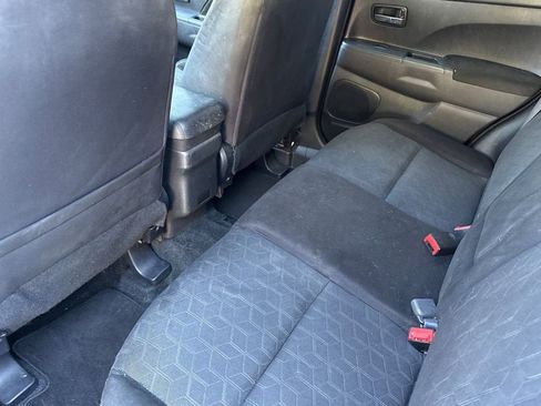 Used 2022 Mitsubishi Outlander Sport ES image 7