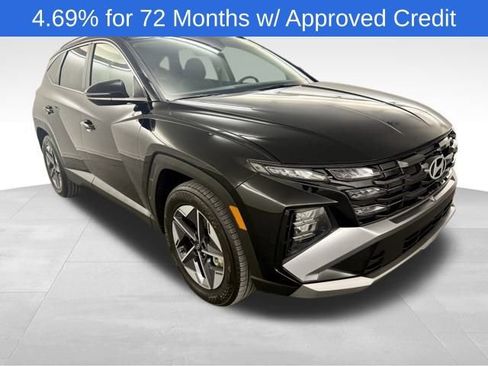 Certified 2025 Hyundai Tucson SEL image 1