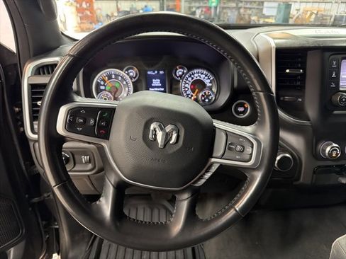 Used 2021 RAM 1500 Big Horn image 25