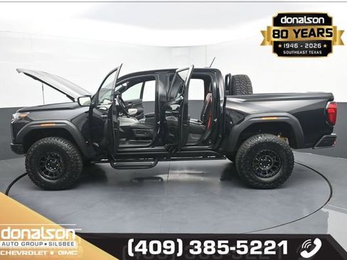 Used 2026 GMC Canyon AT4X w/ AT4X AEV Edition AWD/4WD image 22