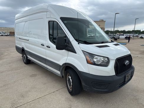 Used 2023 Ford Transit 250 148 High Roof Extended w/ Load Area Protection Package RWD image 17