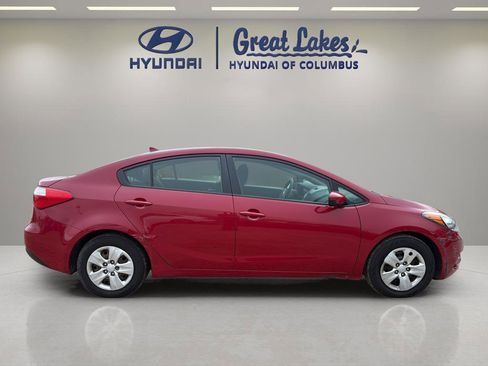 Used 2016 Kia Forte LX image 6