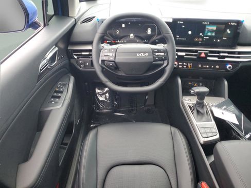 New 2026 Kia Sportage SX FWD image 24