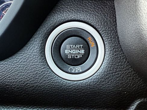 Used 2023 RAM 2500 Laramie image 15