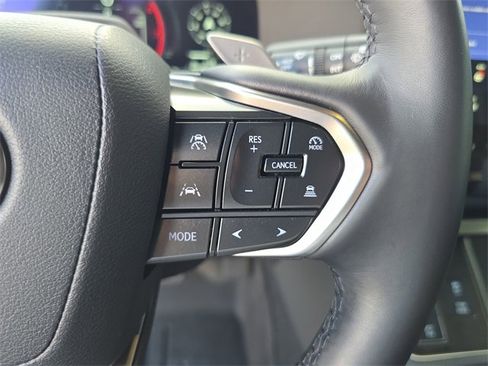 Used 2024 Lexus GX 550 image 27