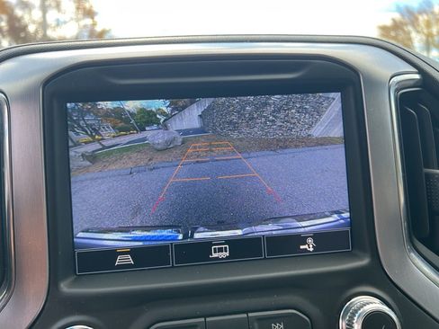 Used 2022 GMC Sierra 1500 SLT w/ X31 Off-Road Package image 20