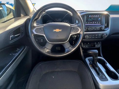 Used 2018 Chevrolet Colorado LT w/ Safety Package AWD/4WD image 13