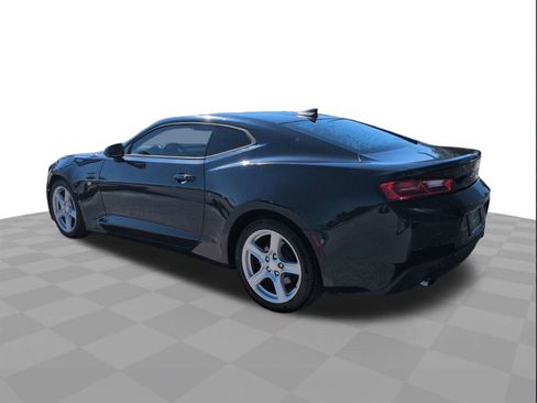 Certified 2016 Chevrolet Camaro LT image 10