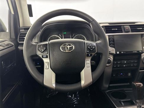 Certified 2022 Toyota 4Runner Limited image 32