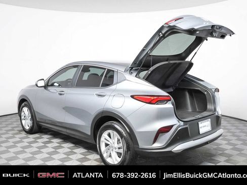 Used 2026 Buick Envista Preferred FWD image 28
