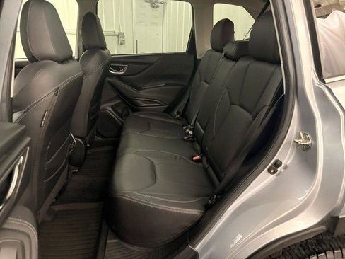 Used 2020 Subaru Forester Limited AWD/4WD image 9