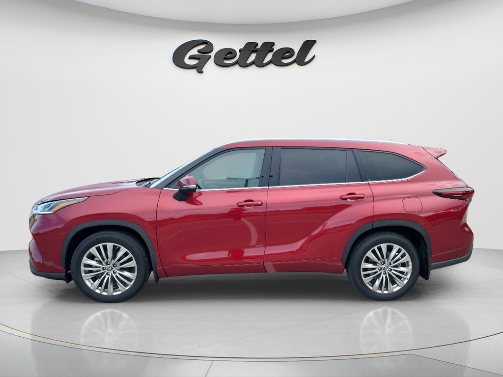 Used 2024 Toyota Highlander Platinum AWD/4WD image 8