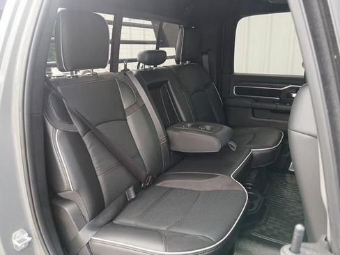 New 2026 RAM 4500 4x4 Crew Cab DRW w/ Laramie Trim Package image 27