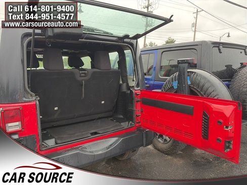 Used 2013 Jeep Wrangler Sport AWD/4WD image 6