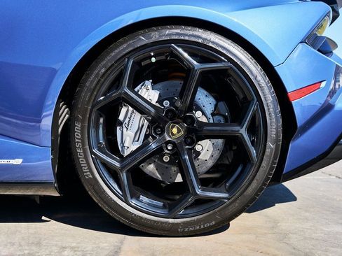 Used 2024 Lamborghini Huracan Tecnica RWD image 28