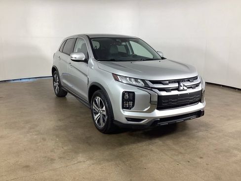 Used 2024 Mitsubishi Outlander Sport ES AWD/4WD image 3