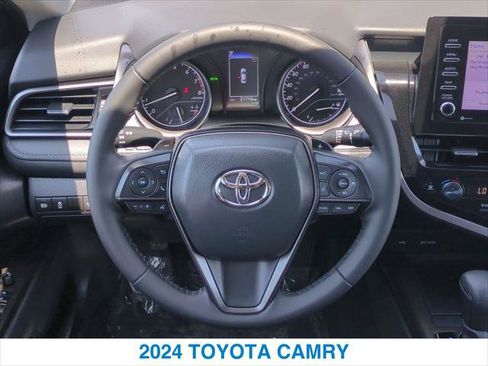 Used 2024 Toyota Camry SE w/ Convenience Package FWD image 15