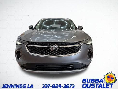 Used 2022 Buick Envision Avenir w/ Technology Package II image 4