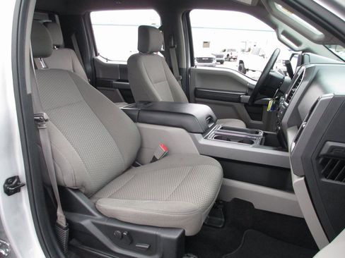 Used 2019 Ford F150 XLT w/ Equipment Group 302A Luxury image 21