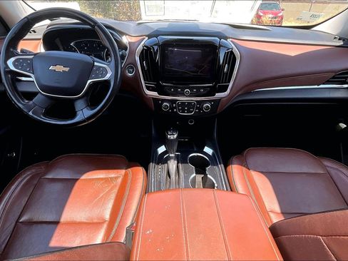 Used 2019 Chevrolet Traverse High Country w/ LPO, Floor Liner Package AWD/4WD image 14