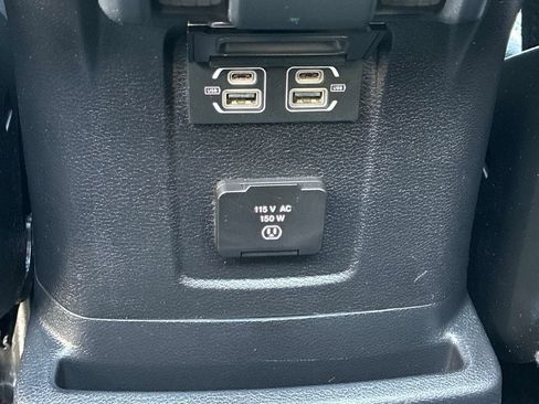 Used 2021 Jeep Wrangler Unlimited Sahara w/ Cold Weather Group AWD/4WD image 20