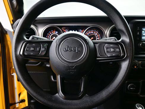 Used 2019 Jeep Wrangler Unlimited Sport AWD/4WD image 23